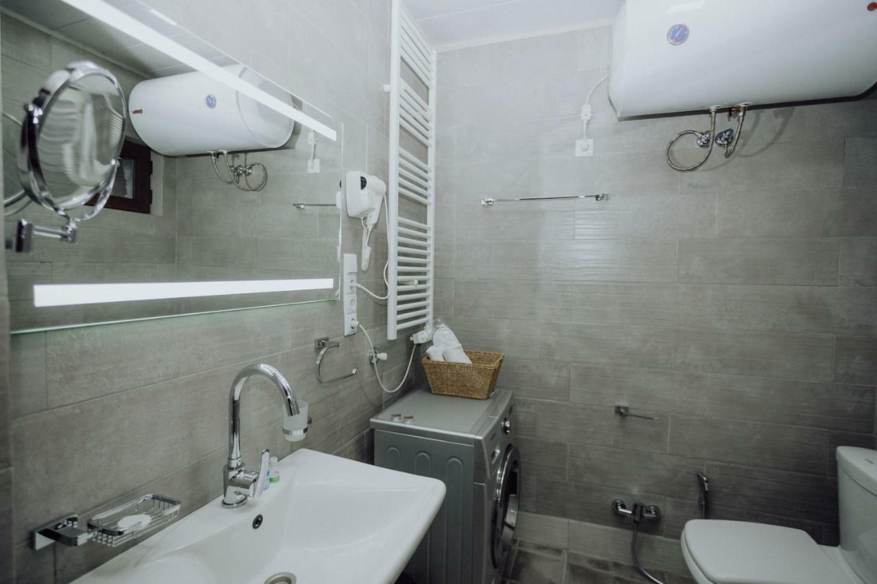Larda Hotell Mestia Exteriör bild